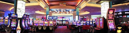 Esports betting odds display showing various markets for Dota 2 and CS2 matches on GB33